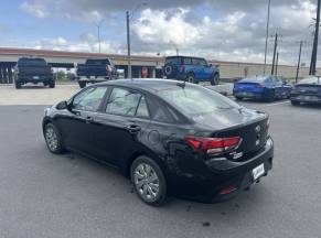 Pre-Owned 2020 Kia Rio S FWD 4D Sedan